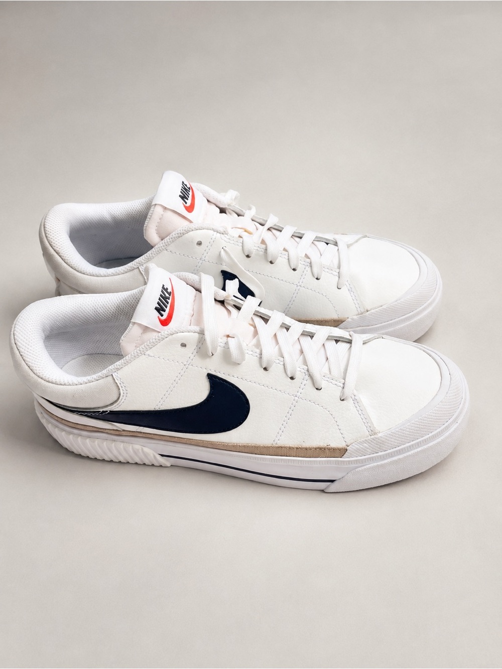 Nike Court Legacy Lift Women’s Platform Sneakers – Size 9 – White/Black